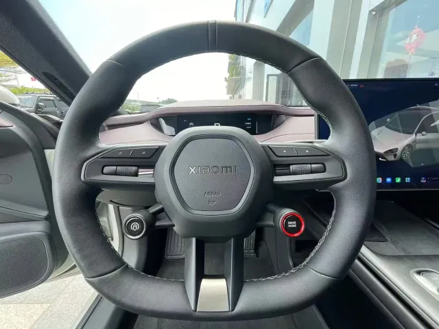 Xiaomi SU7 — Фото автомобиля 9