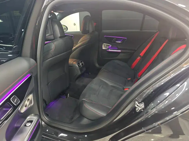 Mercedes-Benz C-Class AMG — Фото автомобиля 11