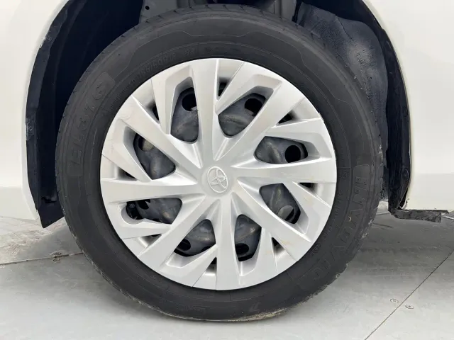 Toyota Vios FS — Фото автомобиля 27