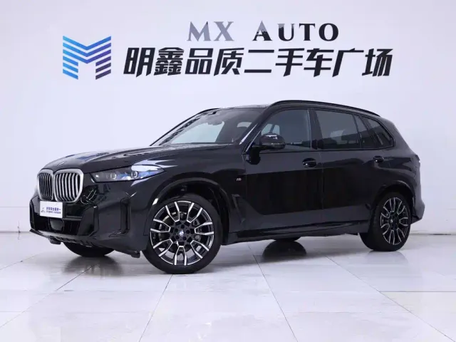 BMW X5 — Фото автомобиля 2