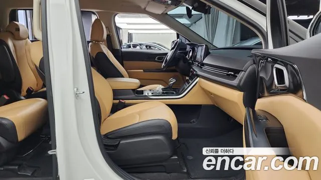Kia Canival Carnival 4 поколение Бензин 9 мест Prestige — Фото автомобиля 11