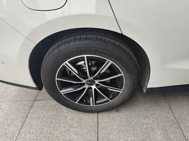 BYD Seal 06 — Фото автомобиля 20