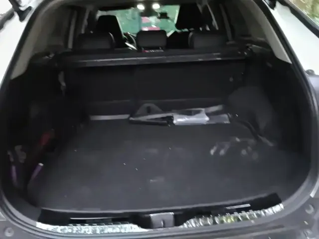 Toyota RAV4 — Фото автомобиля 4