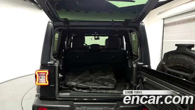 Jeep Wrangler Wrangler (JL) — Фото автомобиля 20