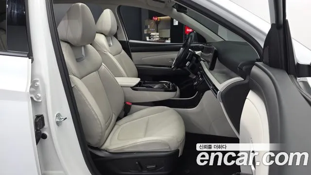 Hyundai Tucson Новый Tucson (NX4) Бензин 1.6 турбо 2WD — Фото автомобиля 11