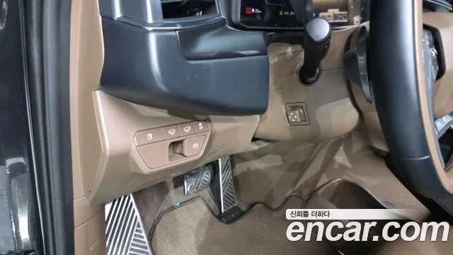 Kia EV9 — Фото автомобиля 29