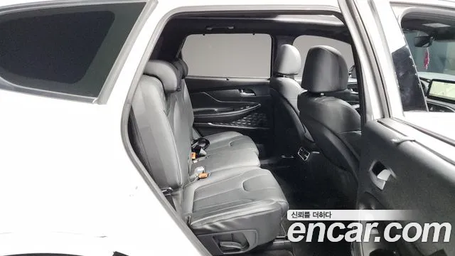 Hyundai Santafe — Фото автомобиля 12