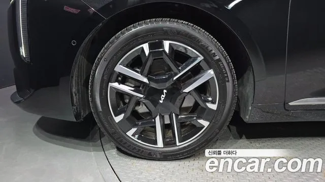 Kia K8 The New — Фото автомобиля 5