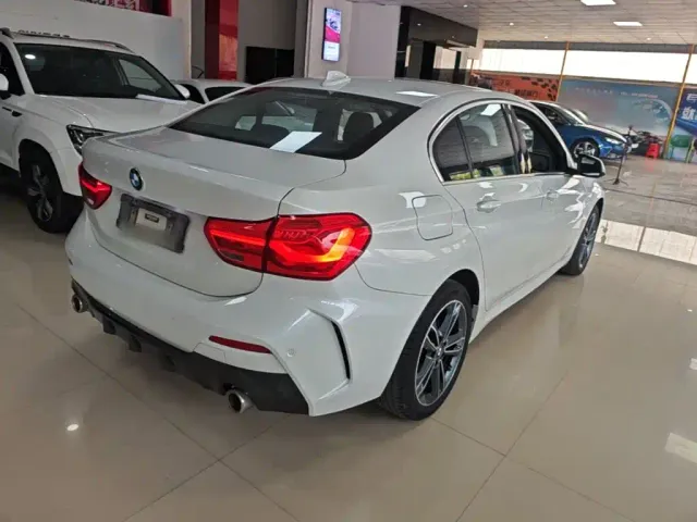 BMW 1 Series — Фото автомобиля 6