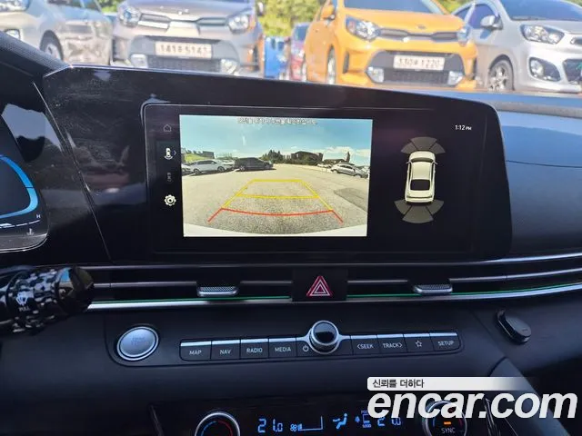 Hyundai Avante CN7 — Фото автомобиля 8