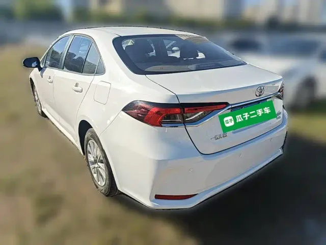 Toyota Corolla — Фото автомобиля 6