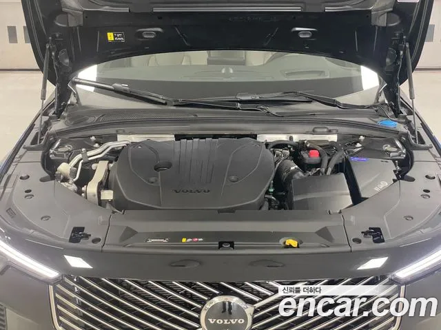 Volvo S90 — Фото автомобиля 6