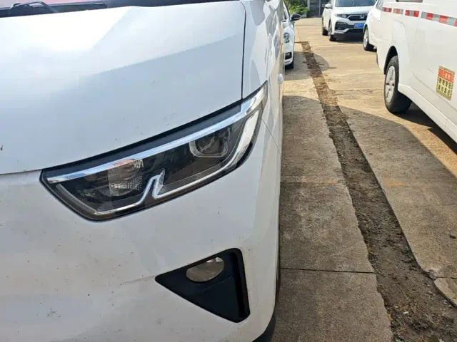 Wuling Yangguang — Фото автомобиля 2