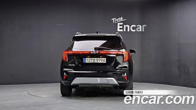 Kia Seltos — Фото автомобиля 4
