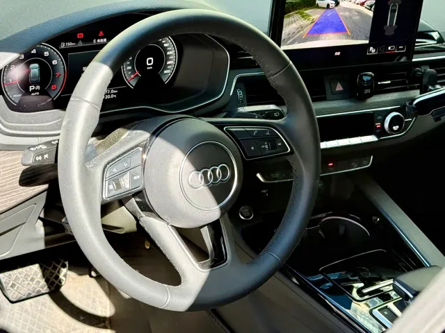 Audi A4 — Фото автомобиля 7