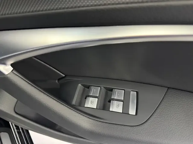 Audi Audi A6L 2024 45 TFSI quattro Premium Dynamic — Фото автомобиля 12
