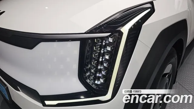 Kia EV9 — Фото автомобиля 7