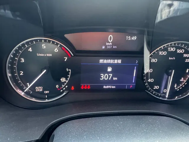 Cadillac XT5 — Фото автомобиля 10