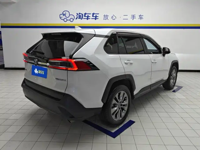 Toyota Wildlander — Фото автомобиля 3