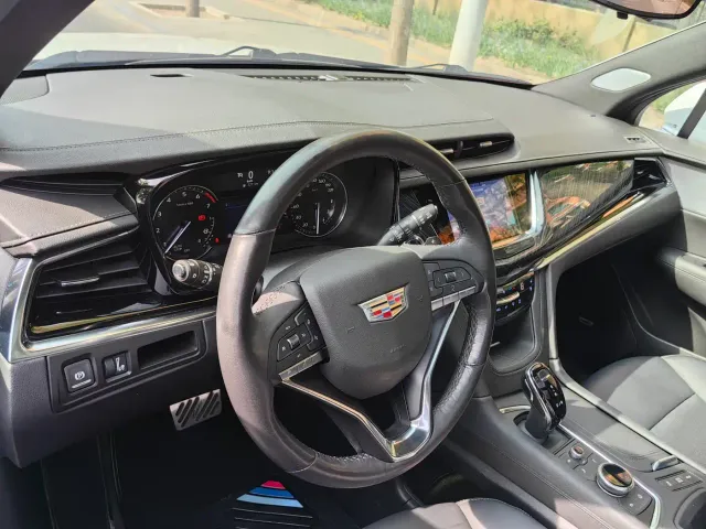 Cadillac XT6 — Фото автомобиля 7