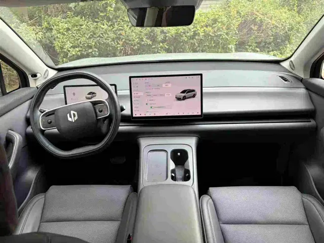 Leapmotor C16 — Фото автомобиля 7
