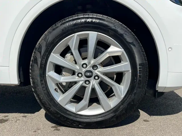 Audi Q5L — Фото автомобиля 15