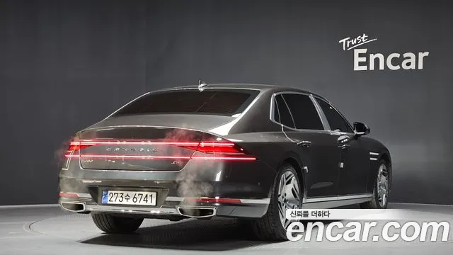 Genesis G90 Бензин 3.5 Turbo e-S/C AWD LWB — Фото автомобиля 2