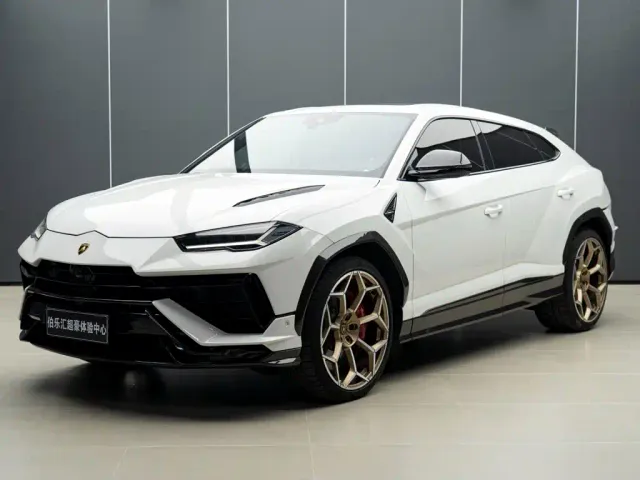 Lamborghini Urus — Фото автомобиля 2