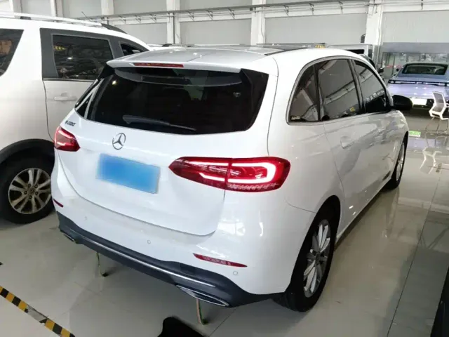 Mercedes-Benz B-Class — Фото автомобиля 6