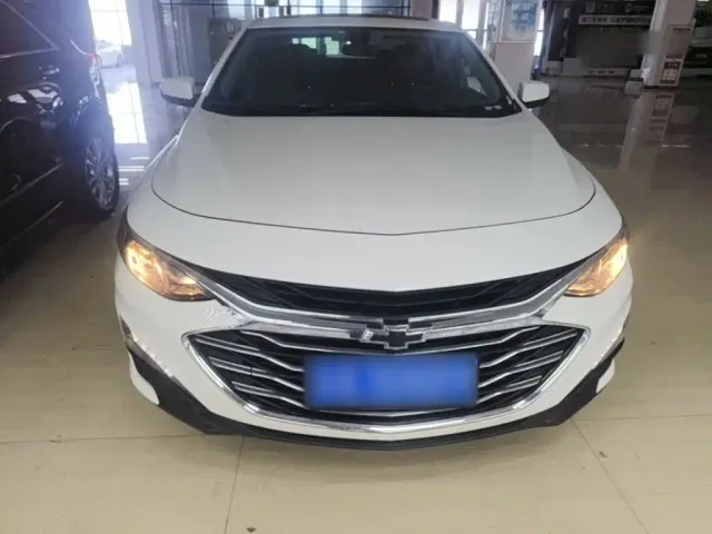 Chevrolet Malibu XL — Фото автомобиля 2
