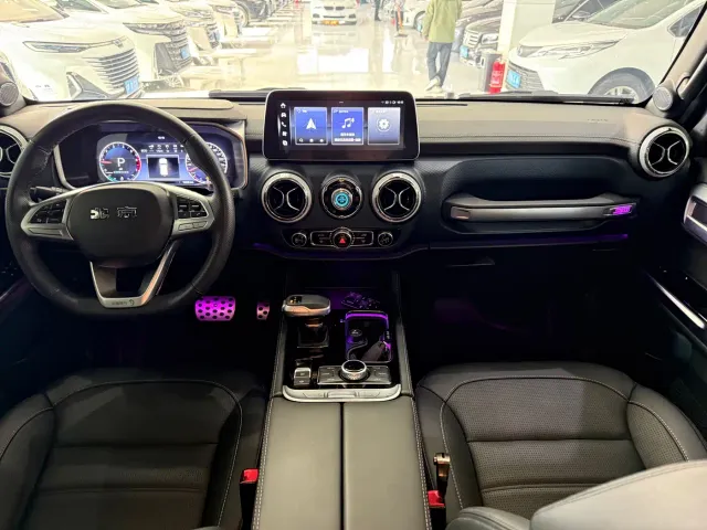 BAIC BJ40 — Фото автомобиля 12