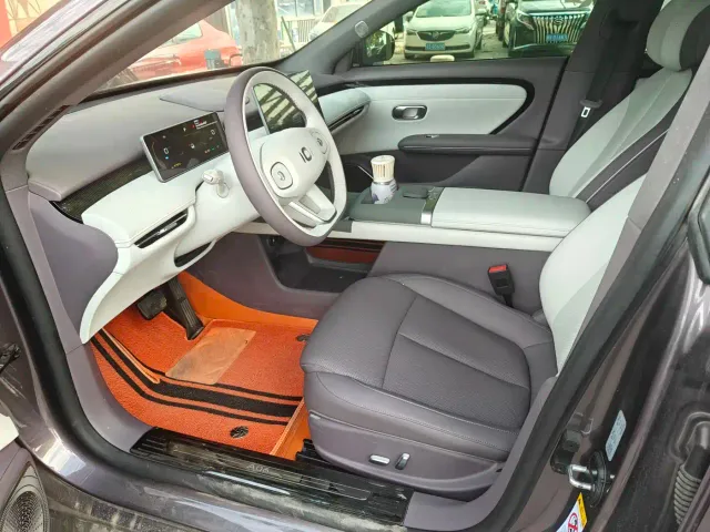 Changan Qiyuan A06 — Фото автомобиля 6