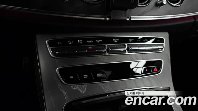 Mercedes-Benz E-Class E-класс W213 — Фото автомобиля 25