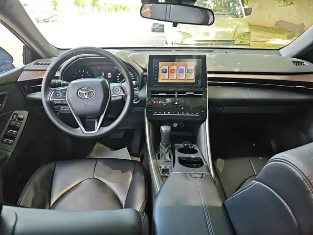 Toyota Avalon — Фото автомобиля 9