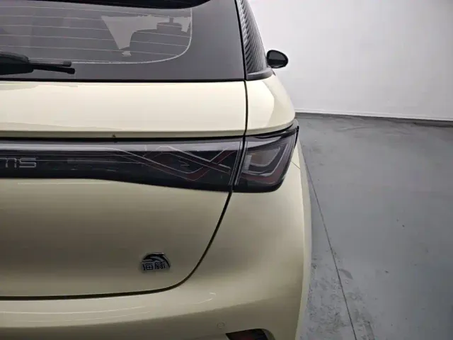BYD Dolphin — Фото автомобиля 7