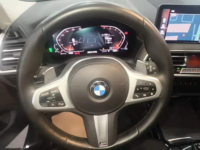 BMW X3 — Фото автомобиля 10