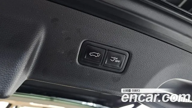 Kia Canival Carnival 4 поколение Бензин 9 мест Noblesse — Фото автомобиля 19
