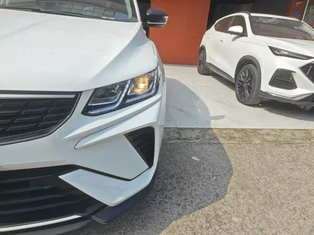 Geely Binyue — Фото автомобиля 23