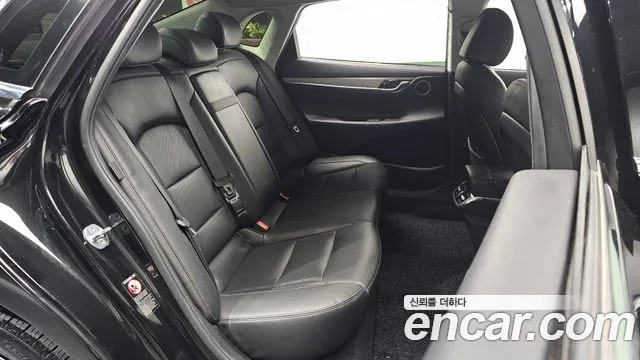 Hyundai Grandeur — Фото автомобиля 11