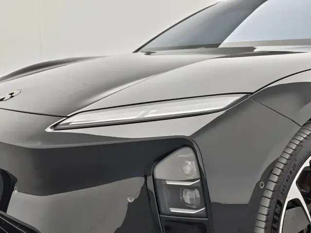 Nio ET5 Touring — Фото автомобиля 14