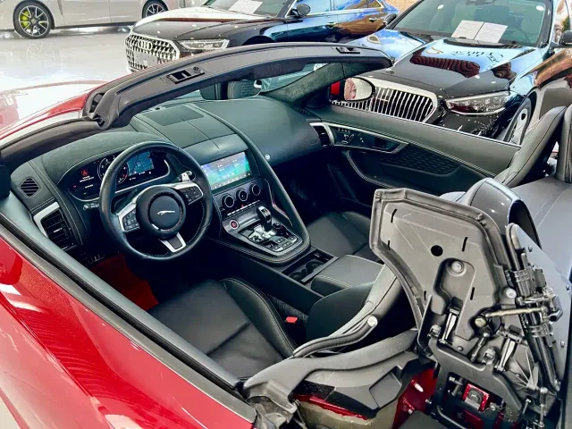 Jaguar F-Type — Фото автомобиля 14