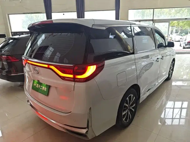 GAC Trumpchi M8 — Фото автомобиля 6