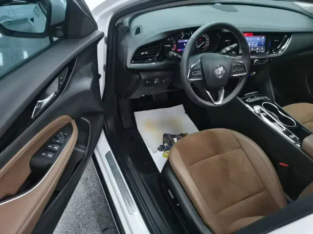 Buick Regal — Фото автомобиля 15