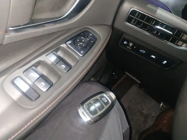 Hyundai Sonata — Фото автомобиля 8