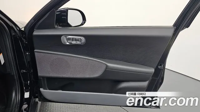Hyundai Ioniq 6 — Фото автомобиля 13