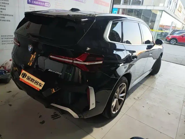 BMW X3 — Фото автомобиля 2