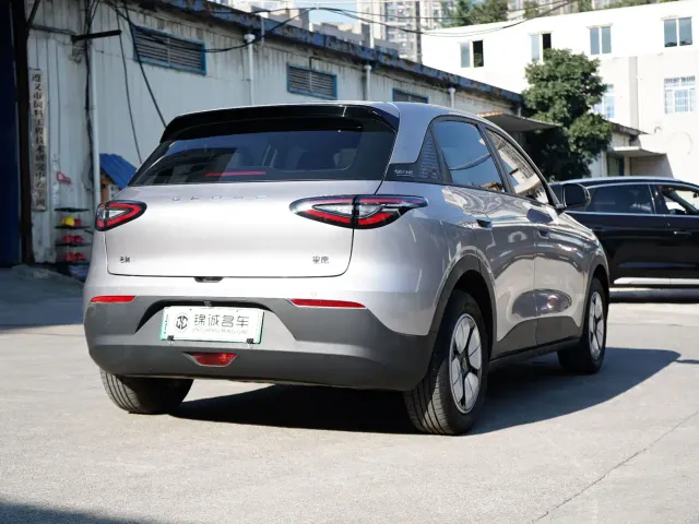 Geely Starry Wish — Фото автомобиля 7