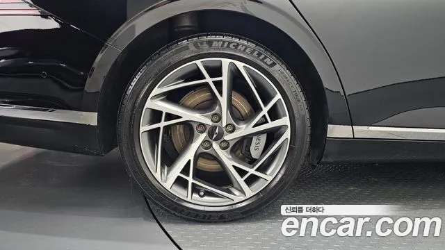 Genesis G90 Бензин 3.5 турбо AWD — Фото автомобиля 5