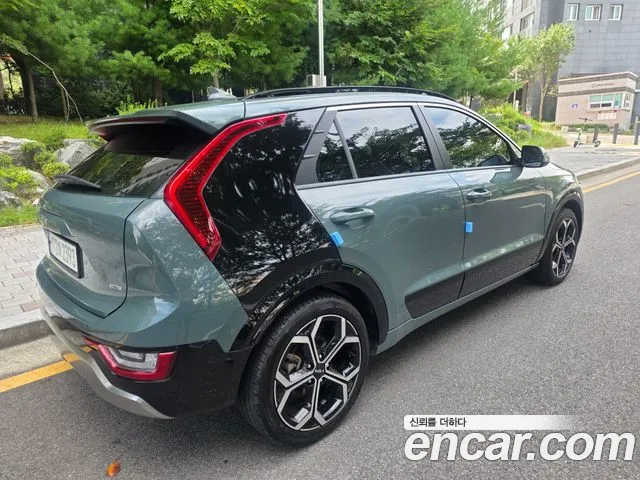 Kia Niro The All New Niro Signature — Фото автомобиля 5