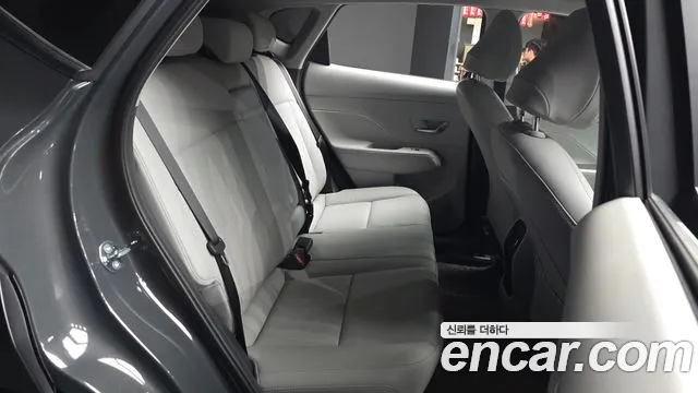 Hyundai Kona SX2 — Фото автомобиля 18